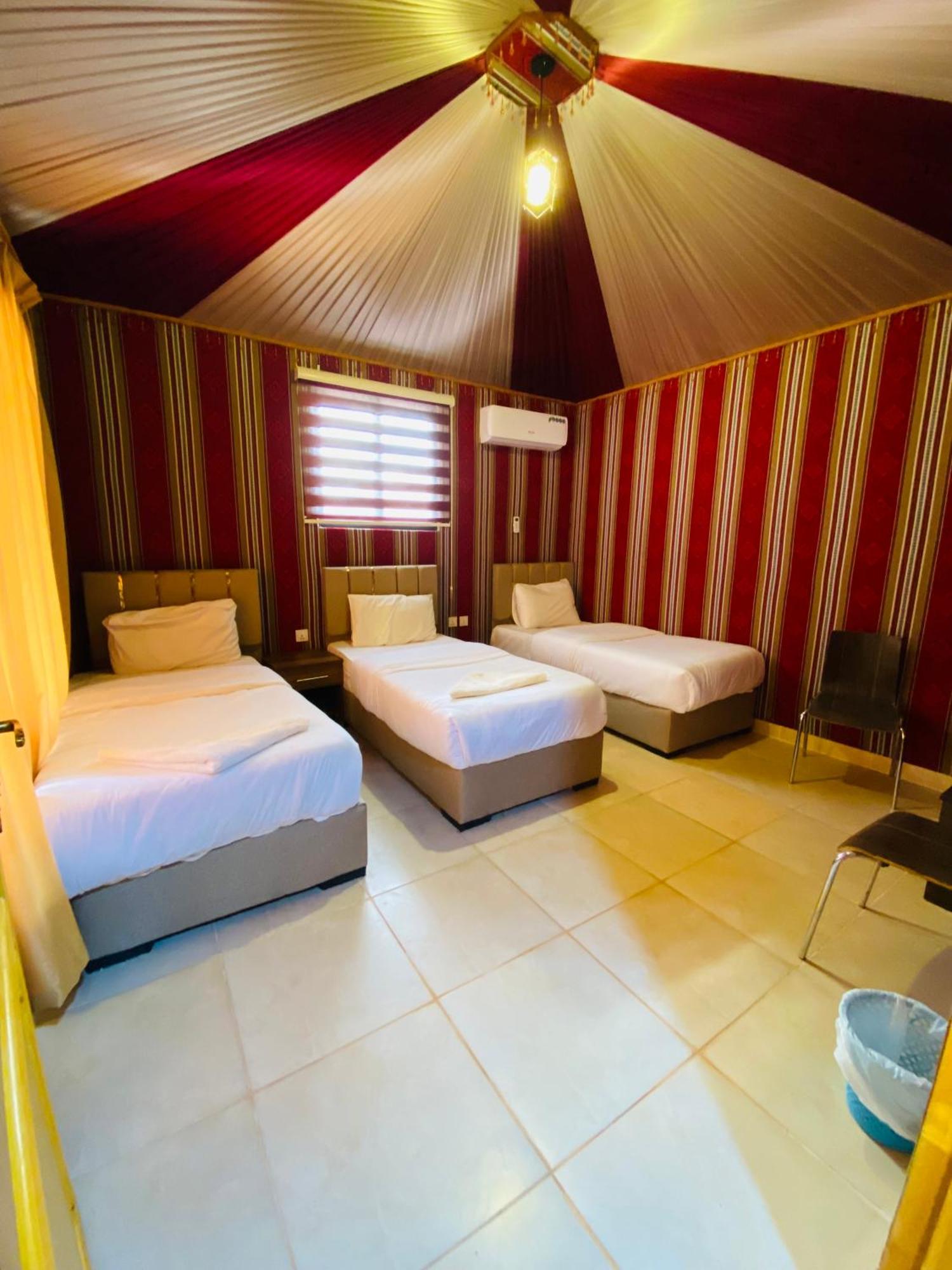 Wadi Rum Eagle Luxury Camp Εξωτερικό φωτογραφία
